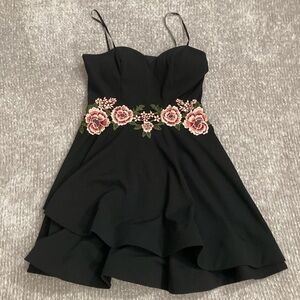 Vintage Y2K B. Darlin Dress Sweetheart Neckline Floral Embroidery Dark Fairy